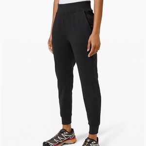 Lululemon Women’s Joggers